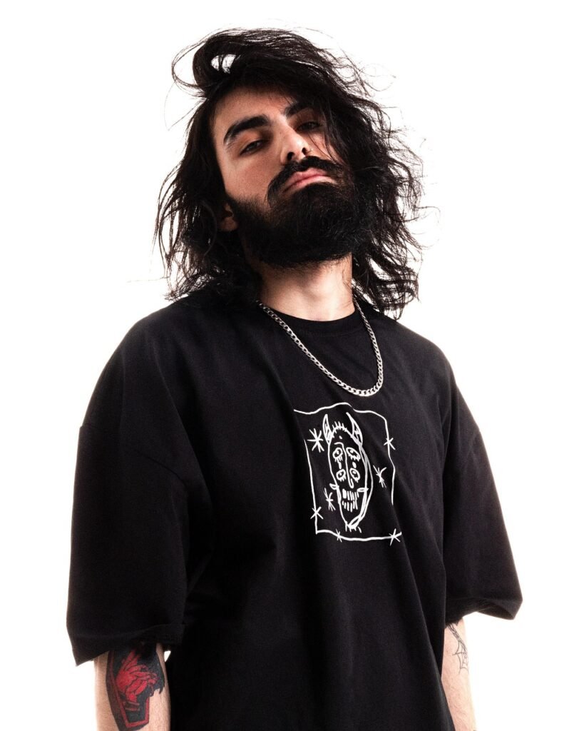 man, model, clothes, tshirt, look book, catalogue, magazine, tshirt, tshirt, tshirt, tshirt, tshirt
